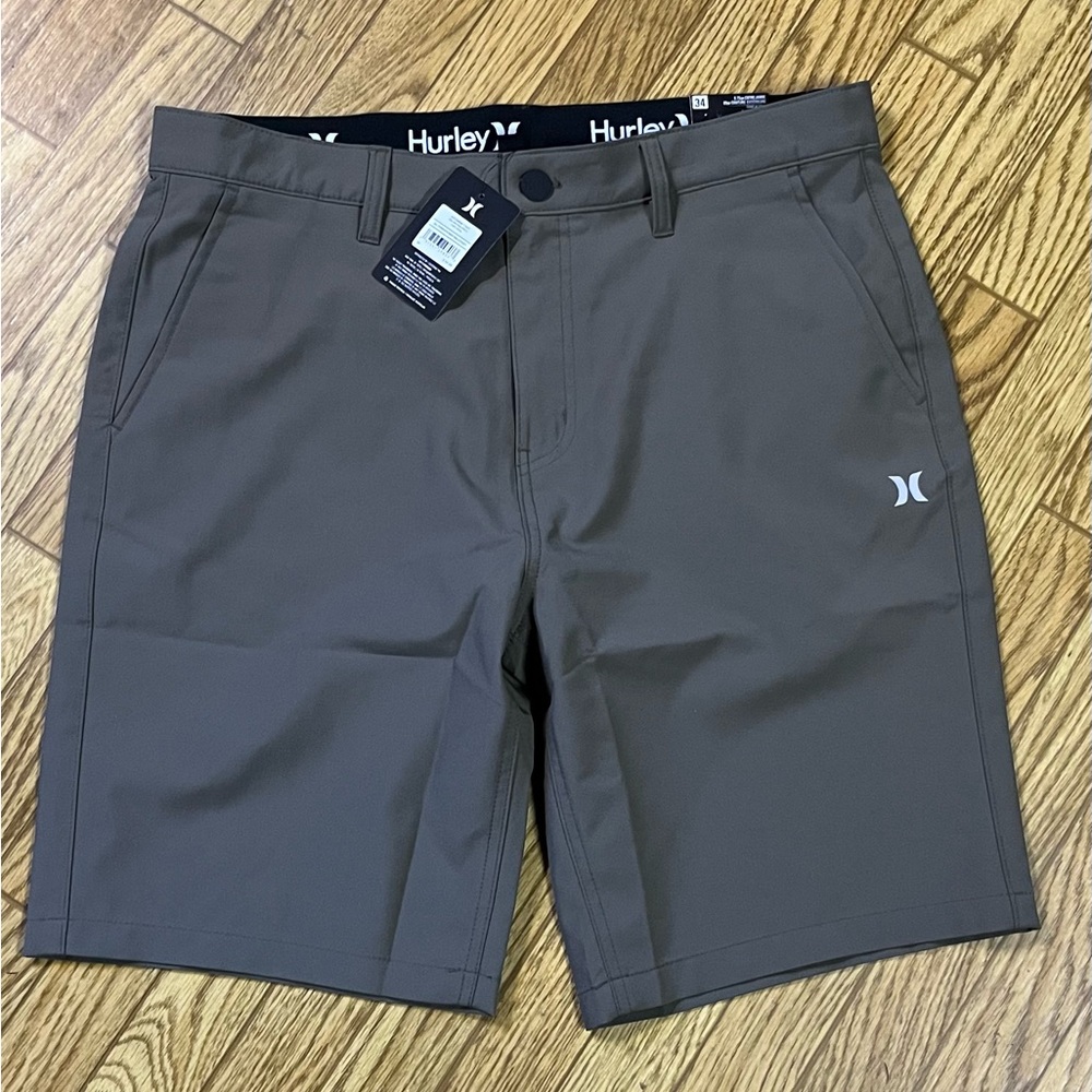 Hurley Size 34 Men’s Walk Shorts NWT